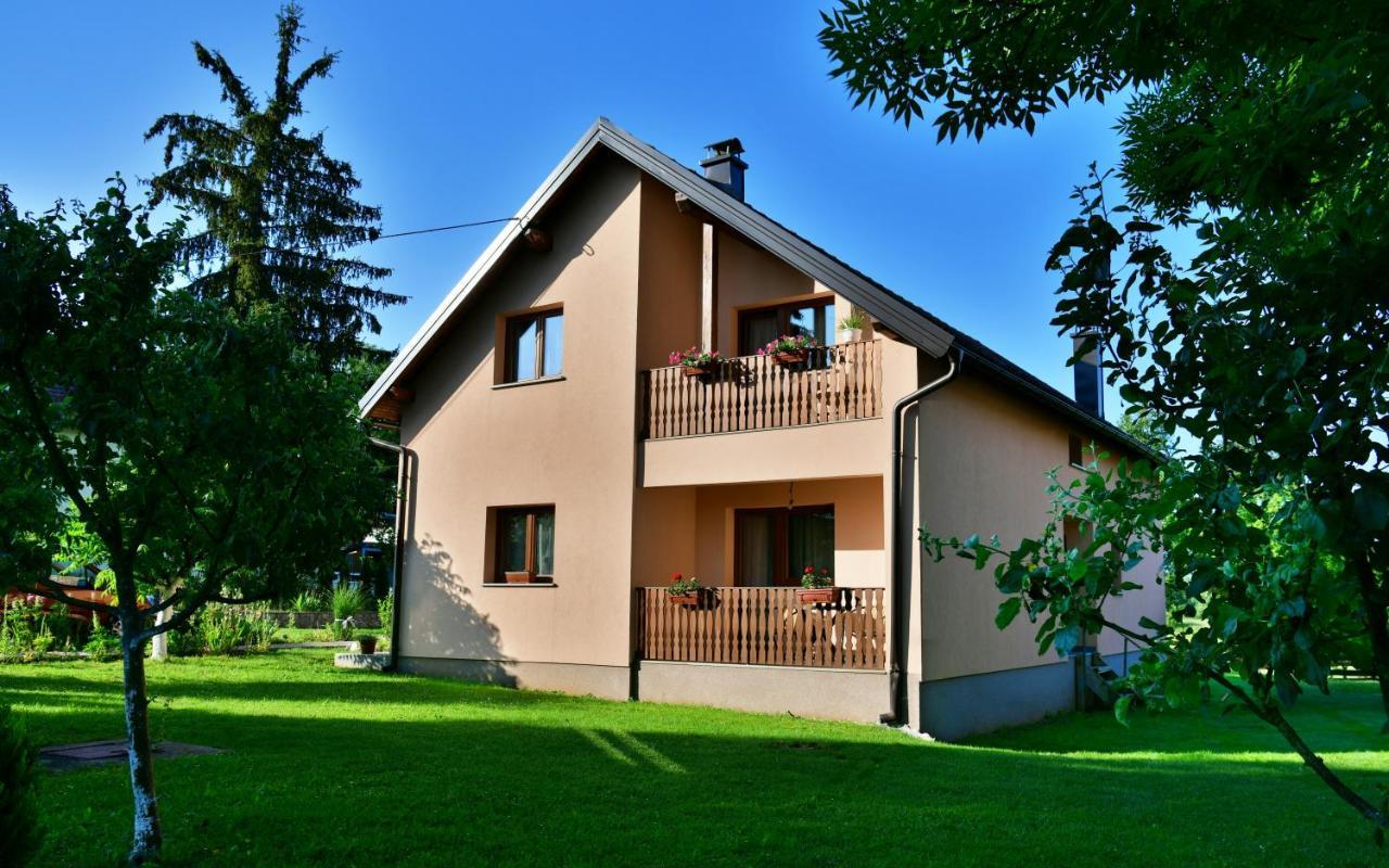 Apartman Jelena Rakovica Kültér fotó