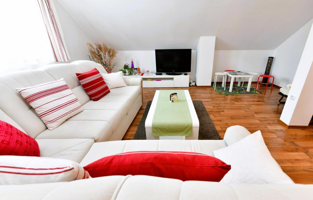 Apartman Jelena Rakovica Kültér fotó